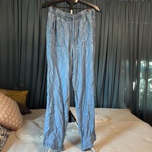 Splendid, like chambray, denim like pants. Size M